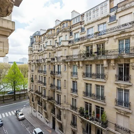 Cmg - Premium Tour Eiffel - 41 Paris